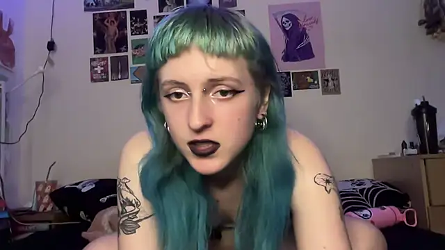 batzy666 online show from 08-05-26, 10:40