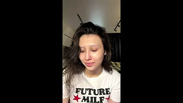 Alicekitty67 online show from 07-02-26, 02:12