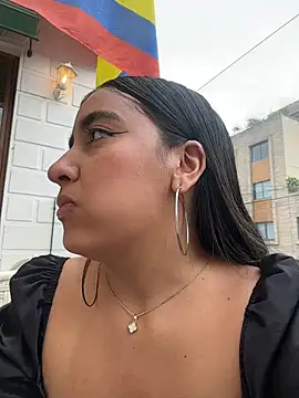 HaileyBieber  online show from 07-11-26, 10:33