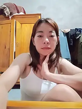 -Trinina- online show from 06-04-26, 05:08