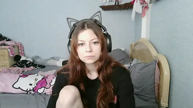 Snapshot of AlessiaViolet chatting on 07-28-26, 11:05 AlessiaViolet online show from 07-28-26, 11:05