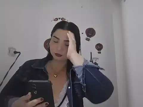 Snapshot of Madelyn_sonora1992 chatting on 06-17-26, 02:58 Madelyn sonora1992 online show from 06-17-26, 02:58