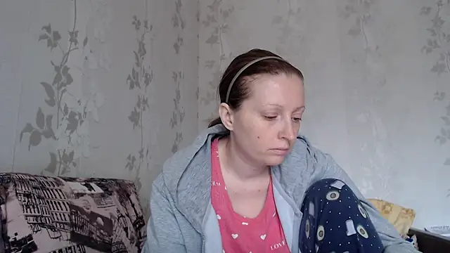 Luna Bliiss online show from 06-01-26, 11:12