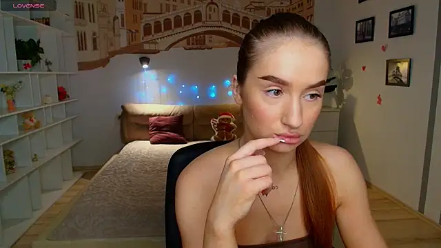 AlisaFoxis online show from 07-02-26, 05:41