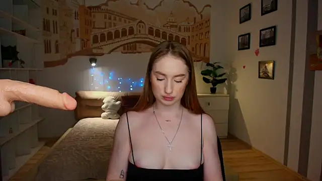 AlisaFoxis online show from 07-13-26, 05:38