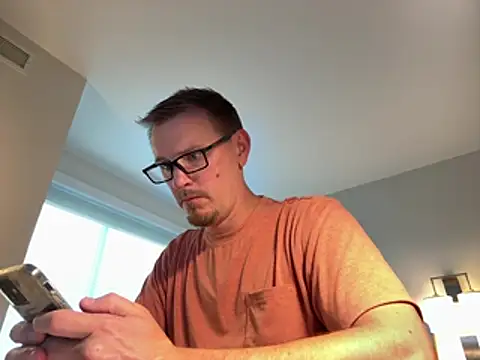Snapshot of Hardpaul85 chatting on 06-22-26, 10:51 Hardpaul85 online show from 06-22-26, 10:51