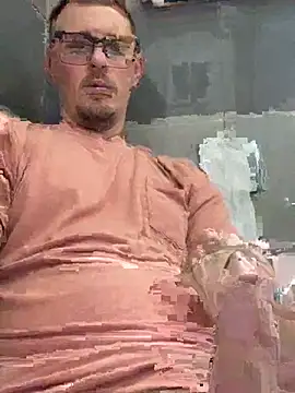 Snapshot of Hardpaul85 chatting on 07-24-26, 02:37 Hardpaul85 online show from 07-24-26, 02:37