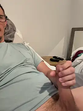 Snapshot of Hardpaul85 chatting on 08-03-26, 03:38 Hardpaul85 online show from 08-03-26, 03:38