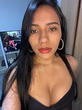 Caro Mildrey online show from 06-10-26, 02:34