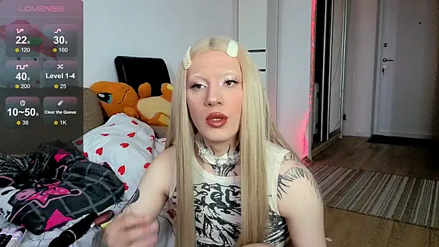 Chloecherry online show from 06-06-26, 02:11
