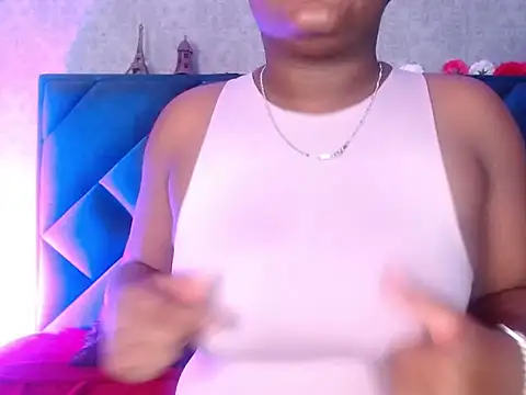 RoxaneMiranda online show from 05-30-26, 07:11