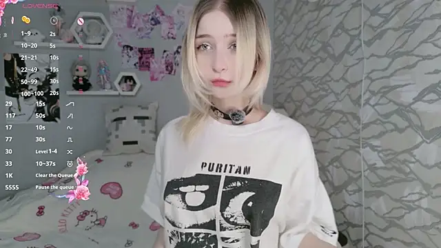 meganami online show from 06-07-26, 02:43