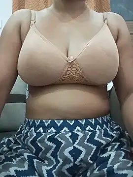 sexy kajal9 online show from 07-07-26, 08:46