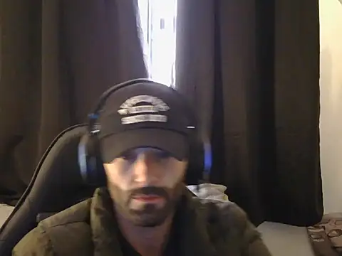 Snapshot of Aaron_hyuga chatting on 06-19-26, 03:16 Aaron hyuga online show from 06-19-26, 03:16
