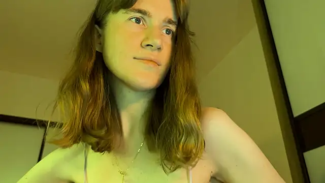 agniia257 online show from 06-12-26, 06:18
