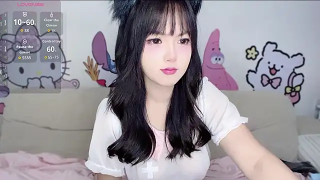 Lulu0one8 online show from 07-07-26, 01:48