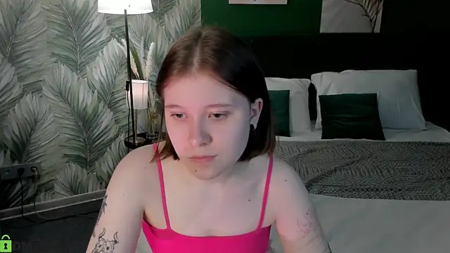 Kylie-Voss online show from 06-10-26, 02:56