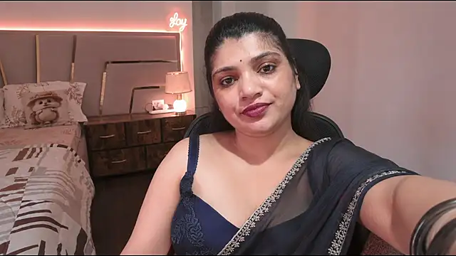 Snapshot of kritikak212 chatting on 05-30-26, 05:54 kritikak212 online show from 05-30-26, 05:54