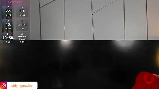ChloeBelle  online show from 07-25-26, 12:58
