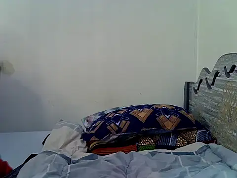 pretty lunaa online show from 07-22-26, 07:05