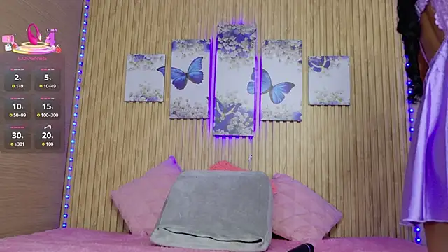 Moonceleste online show from 06-09-26, 12:06