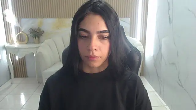 Snapshot of Emilly_s chatting on 06-09-26, 12:50 Emilly s online show from 06-09-26, 12:50