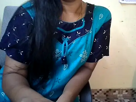 Snapshot of anutamilponnu chatting on 06-07-26, 09:46 anutamilponnu online show from 06-07-26, 09:46