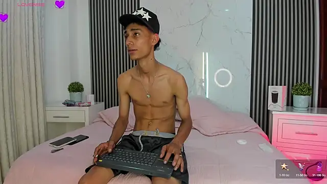 LucasJhonson  online show from 07-28-26, 05:03
