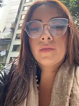 arilynn  online show from 06-10-26, 03:33