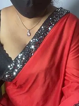 Snapshot of sexyveena chatting on 06-09-26, 08:59 sexyveena online show from 06-09-26, 08:59