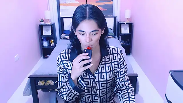 MiamoreAmara69 online show from 07-29-26, 02:15