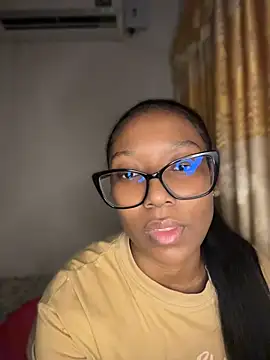 Snapshot of chell_iivy chatting on 08-06-26, 05:20 chell iivy online show from 08-06-26, 05:20