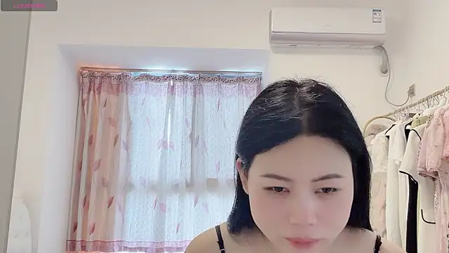 Snapshot of Eva-3344 chatting on 06-04-26, 12:38 Eva-3344 online show from 06-04-26, 12:38