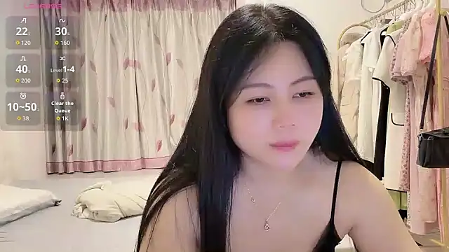 Snapshot of Eva-3344 chatting on 06-04-26, 12:44 Eva-3344 online show from 06-04-26, 12:44