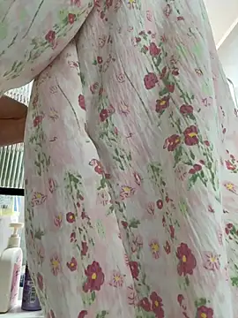 Snapshot of Xiao_Mao_meow chatting on 07-23-26, 01:58 Xiao Mao meow online show from 07-23-26, 01:58