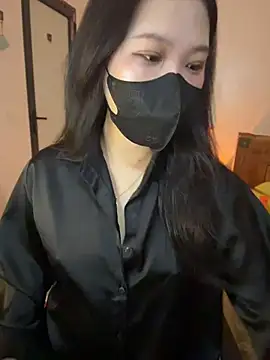 Snapshot of Linnacute22 chatting on 07-24-26, 02:26 Linnacute22 online show from 07-24-26, 02:26