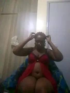 Creamymom4 online show from 07-24-26, 05:44