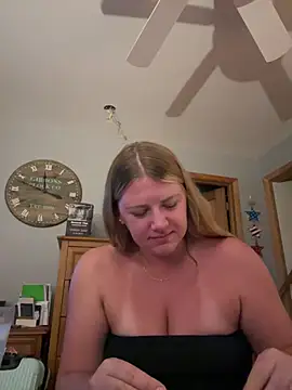 allyanalangell online show from 07-25-26, 03:48