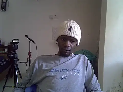 Snapshot of Thee_Biggest chatting on 06-02-26, 12:18 Thee Biggest online show from 06-02-26, 12:18
