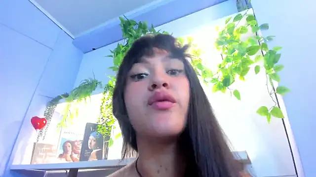 amberhanks online show from 06-03-26, 02:33