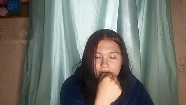 Snapshot of MartaKendall chatting on 06-03-26, 02:33 MartaKendall online show from 06-03-26, 02:33