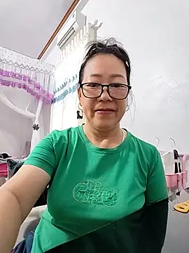 Ai babylove online show from 06-10-26, 11:57