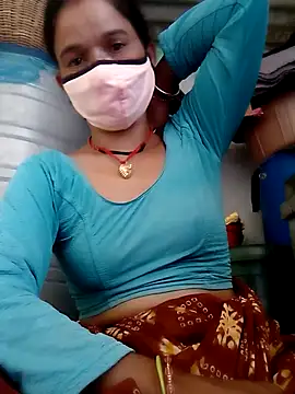Snapshot of Aarti9080 chatting on 06-21-26, 09:01 Aarti9080 online show from 06-21-26, 09:01