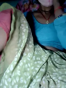 Snapshot of Aarti9080 chatting on 07-14-26, 07:19 Aarti9080 online show from 07-14-26, 07:19
