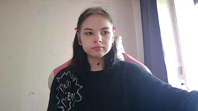 Snapshot of MilaTease chatting on 06-05-26, 06:52 MilaTease online show from 06-05-26, 06:52
