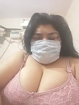 Snapshot of simranjeet_kaur69 chatting on 06-25-26, 06:45 simranjeet kaur69 online show from 06-25-26, 06:45