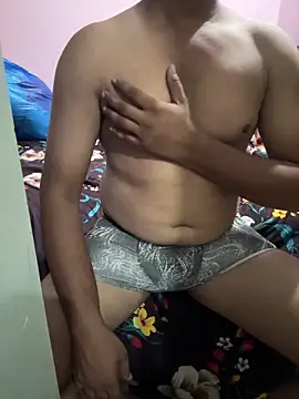 Snapshot of raj___romantic__ chatting on 06-11-26, 02:59 raj romantic online show from 06-11-26, 02:59