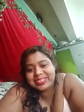 Snapshot of Toma-54 chatting on 06-10-26, 12:44 Toma-54 online show from 06-10-26, 12:44