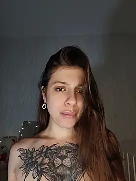 Eileenmurrr online show from 06-19-26, 04:39