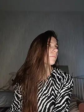 Eileenmurrr online show from 06-24-26, 04:00